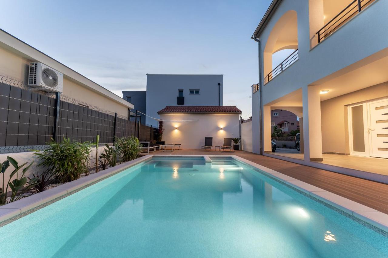 Bernie Apartments With A Pool Zadar Exterior photo