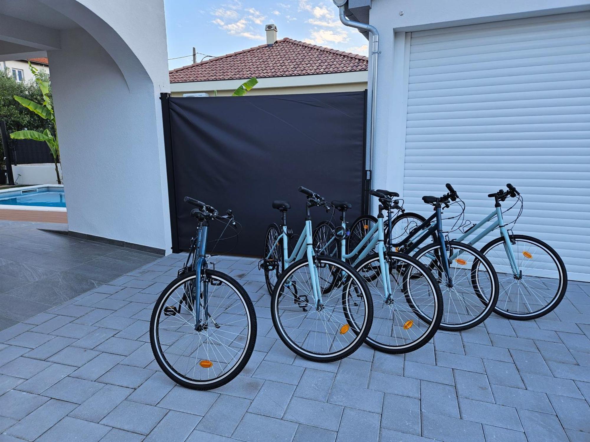Bernie Apartments With A Pool Zadar Exterior photo